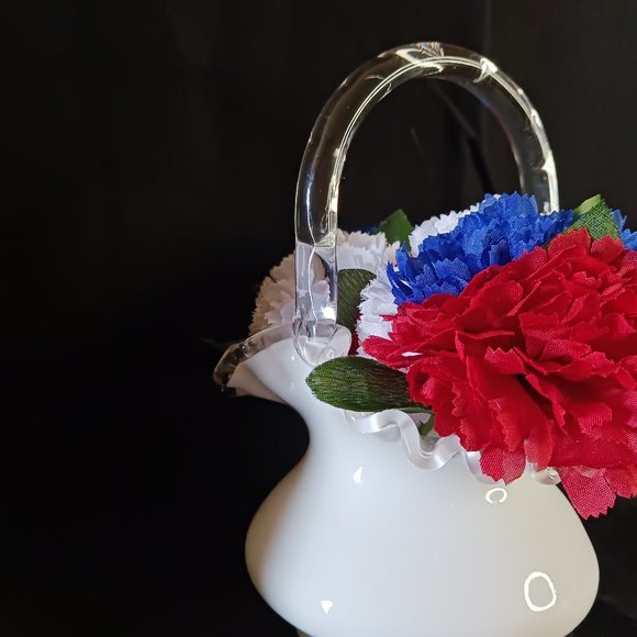 VINTAGE   FENTON White Milk Glass Basket Ruffles Handle Decor Home - Picture 2 of 10